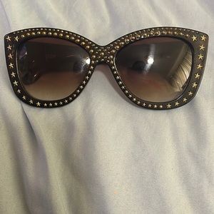 Steve Madden x Betsy Johnson sunglasses